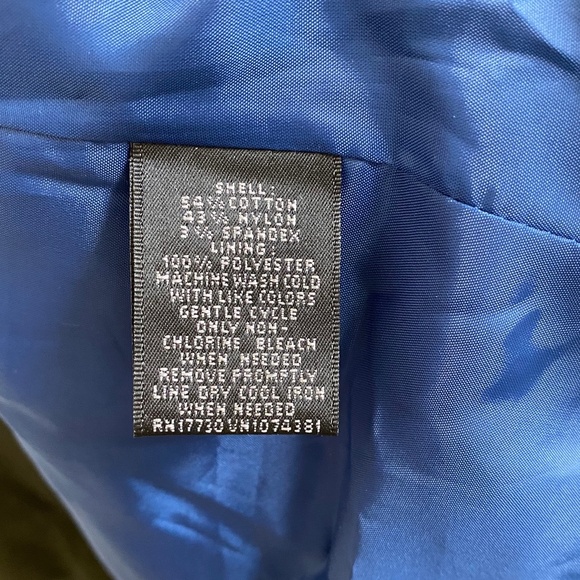 Gorgeous Women's/Juniors Satin Trench Coat Jacket Size: Medium - Picture 10 of 10